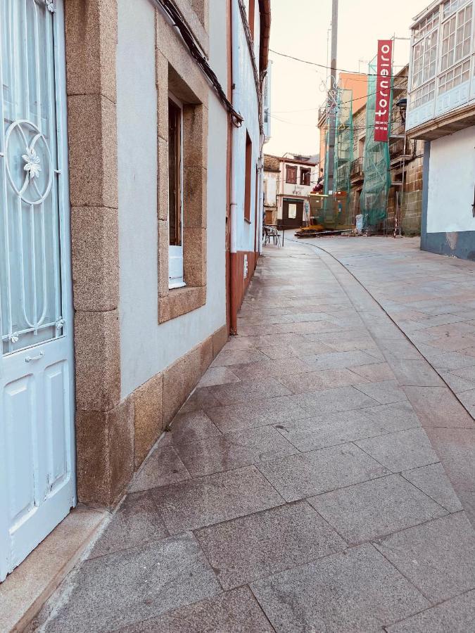 Albergue Y Gelateria Il Nonno Sarria Exterior foto